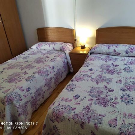 Hostal Bayon León Kültér fotó